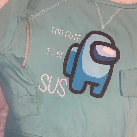 Top - Picture 2 of 3